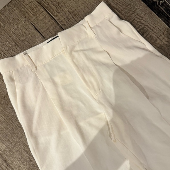 Zara Pants. - Picture 2 of 7